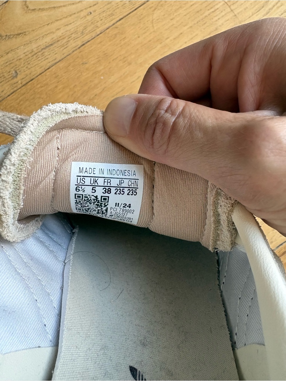 Adidas Gazelle - Picture 8 of 11